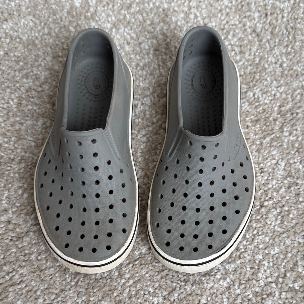 Gray miles native - size c11